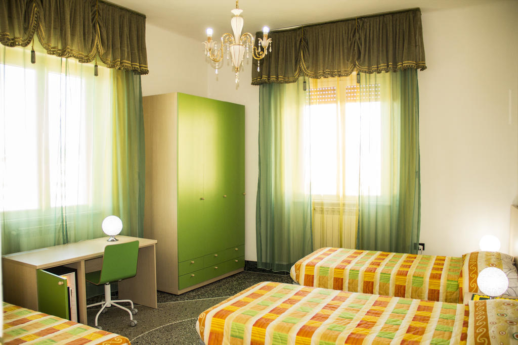 Bbc Christian Bed & Breakfast Pisa Room photo